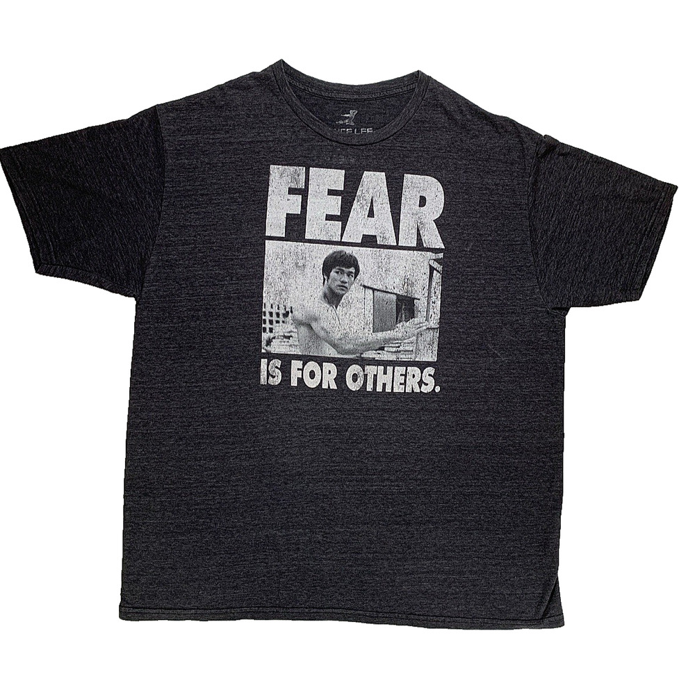 Bruce Lee Fear Is For Others Men's Size 2X Shirt Sleeve T Shirt Used Gray